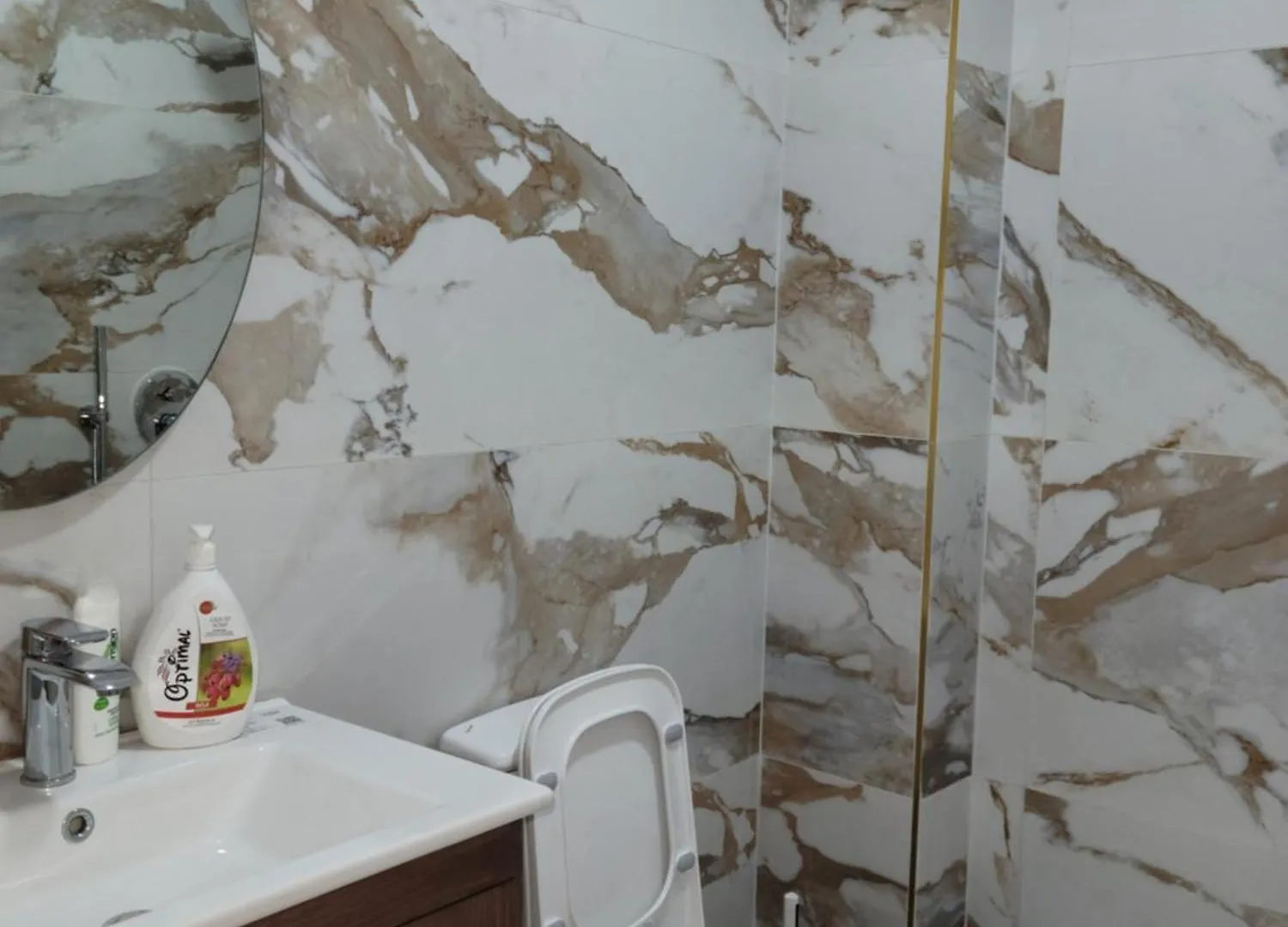Liku Apartment Sarande 0*,  Albania